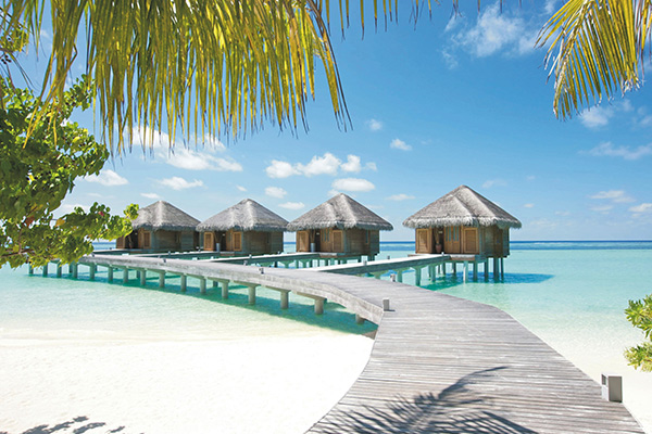 LUX South Ari Atoll Resort & Villas Malediven Wassersport Luxus 